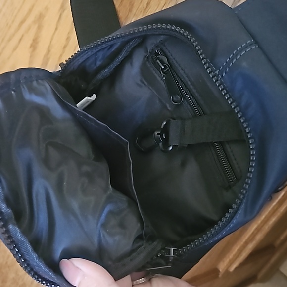 Duchamp London Crossbody Sling Bag - Navy Blue & Black - Picture 5 of 12